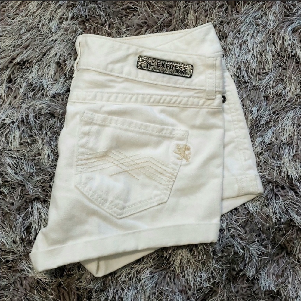 Express denim shorts white size 2